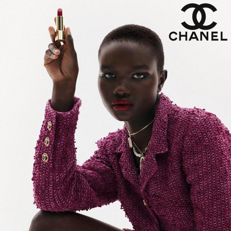 Accessories. Chanel (2021-07-24-2021-07-24)