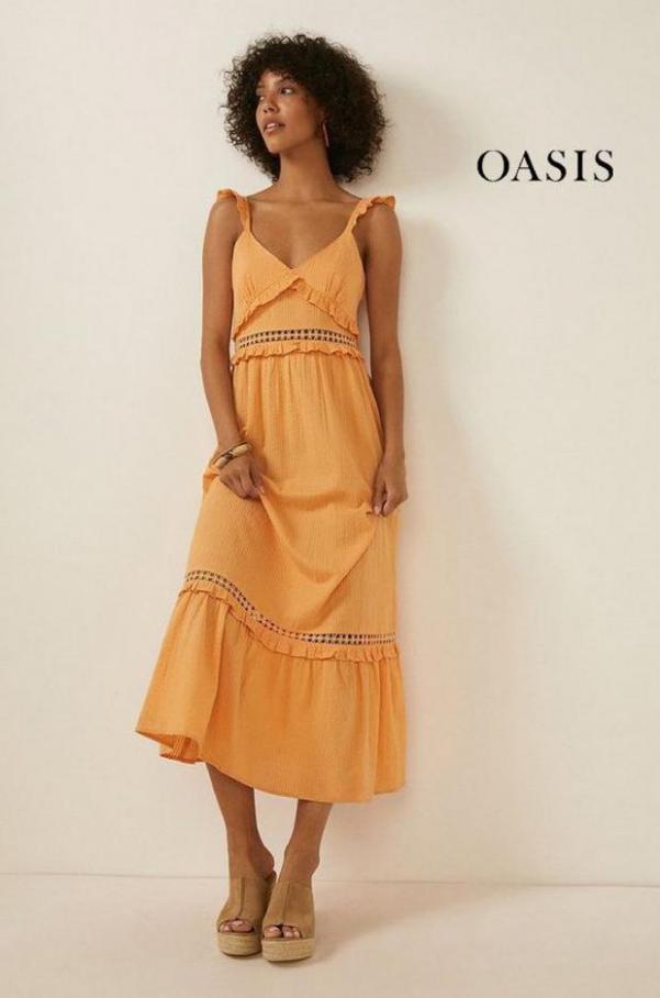 The Oasis womens clothes sale. Oasis (2021-11-04-2021-11-04)